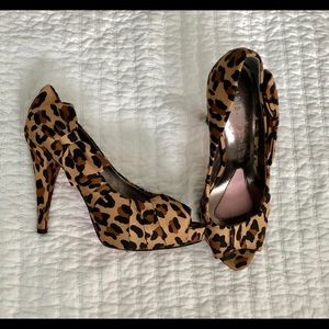 Paris Hilton Cheetah Print 3.5in heel